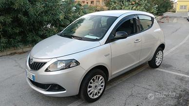 Lancia Ypsilon 0.9 TwinAir 5 porte Metano Ecochic 