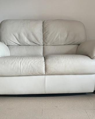 Set Divano 2 posti e poltrona in pelle, Natuzzi