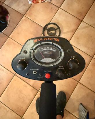 Metal detector