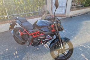 Benelli bn125