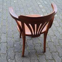 sedia con braccioli thonet