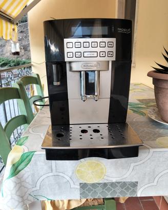 de longhi magnifica s