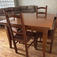 tavolo legno massello +4sedie