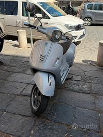vespa gts 300