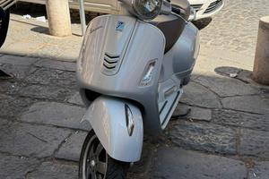 vespa gts 300