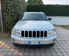 Jeep Grand Cherokee motore Mercedes solo 85.800 km