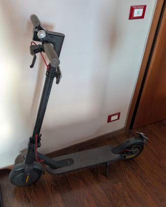 Monopattino elettrico Xiaomi 