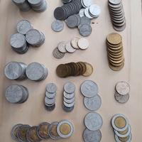 Lotto nr. 4 kg. 1 monete Lire Rep. Italiana