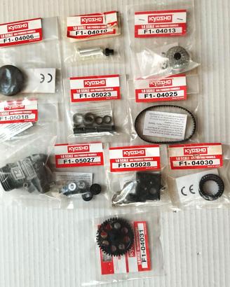 Lotto 9+1 Ricambi Kyosho Ferrari F1 1/8 DeA- nuovi