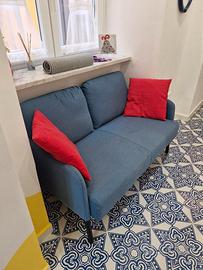  1 o 2  divanetti 2 posti glostad ikea. 