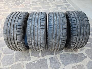 Gomme Estive Hankook 235 35 19 91Y