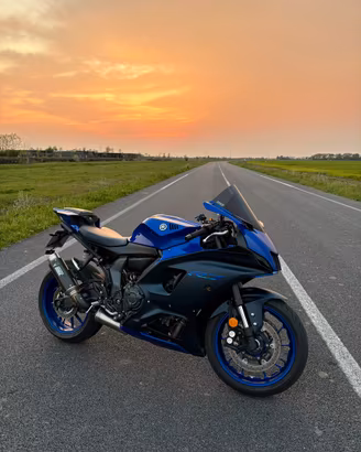 Yamaha YZF-R7 35KW