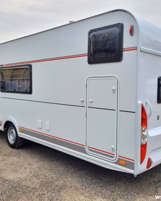 Caravan roulotte burstner premio 550 tk - km0