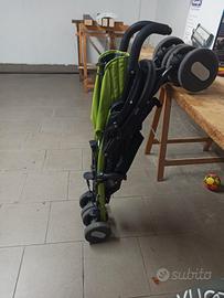 Passeggino leggero Chicco a ombrello 