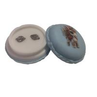 orecchini color argento con custodia 