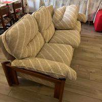 Divano e poltrona in legno massiccio