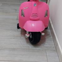 vespa rosa bambini