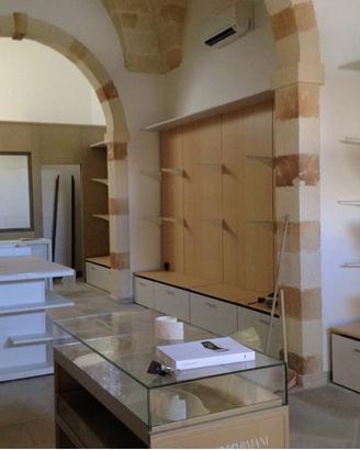 Arredamento negozio