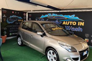 Renault Scenic Scénic X-Mod 1.5 dCi 110CV EDC Luxe