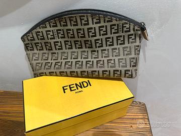 Pochette fendi piccola