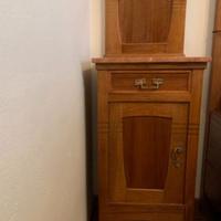 Comodini in noce primi anni del 1900