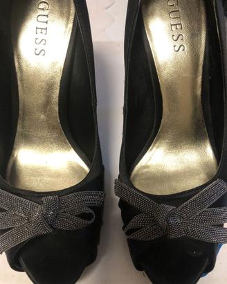 Sandali Guess
