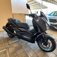 Yamaha xmax 300 tech max 2025