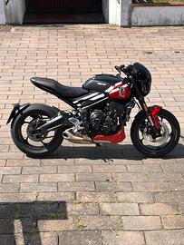 Triumph trident 660