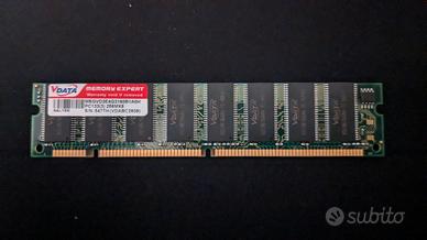 3 moduli 256 MB SDRAM DIMM, NO-ECC, Unbuffered