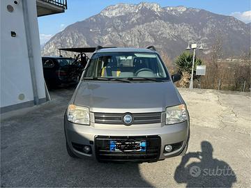 Panda 4x4 con gancio traino