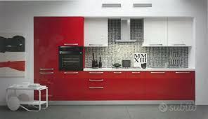 Montaggio arredo,cucina soggiorno ....