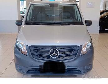 Mercedes  Vito Compact