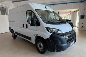 Peugeot Boxer 335 2.2 BlueHDi 140cv L2 H2 Furgone 