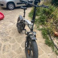 Bicicletta elettrica icone x7 icross