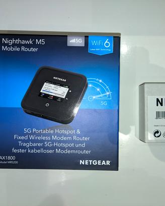 Router 5G portatile Netgear M5 - MR5200 EUS 
