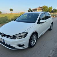 Volkswagen Golf 1.6 TDI 115 CV 5p. Executive BlueM
