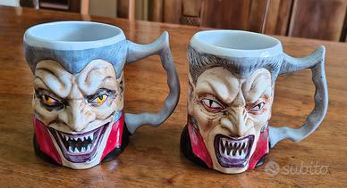 Coppia di tazze Dracula made in Romania.