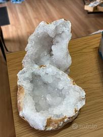 Geode Cristallo di Rocca 2,537 kg