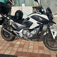 Honda nx 700 x