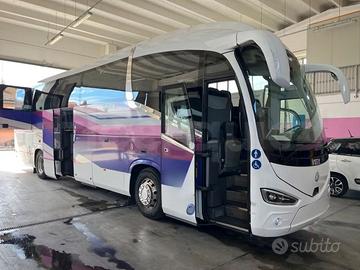 Autobus turistico Irizar Daf