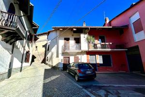 CASA SEMINDIPENDENTE A BUTTIGLIERA ALTA