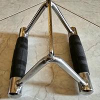Triangolo per pulley/lat machine