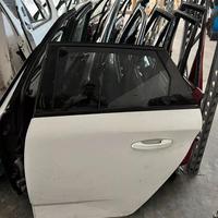 Porta posteriore sx peugeot 308 2022