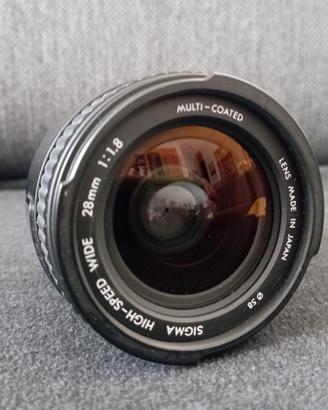 Sigma 28 f. 1,8 AF Nikon