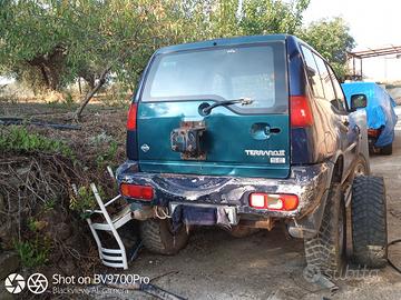 autovettura Terrano 2 