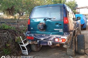 autovettura Terrano 2 