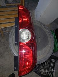 fanale fiat doblo