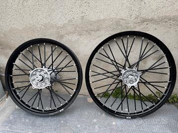 Cerchi honda crf 250 r 2023