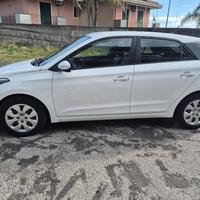Hyundai i20 1.1 CRDi 12V 5 porte Comfort