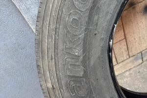 Gomma 385 65 r 22.5
